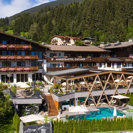 Gassner - 4 Sterne Superior - 1200 Qm Hotel